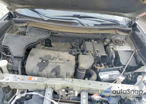 2019 Mitsubishi Outlander Se из США, поврежденный, VIN JA4AD3A32KZ042746